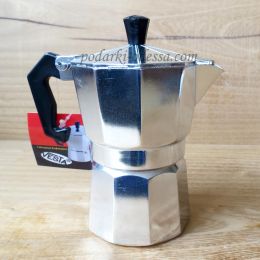 Гейзерная кофеварка на 3 чашки