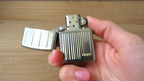 Зажигалка Zippo 28646 Engraved Vertical Lines (Видео обзор) podarki-odessa.com